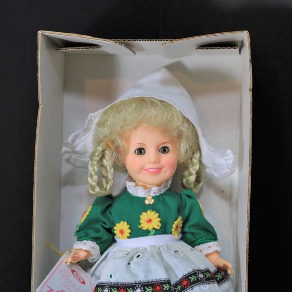 Shirley Temple Doll - Ideal - Picture 3 of 5